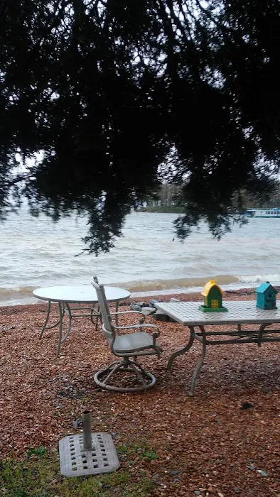 Southern Komfort Camp & Marina Picture 9