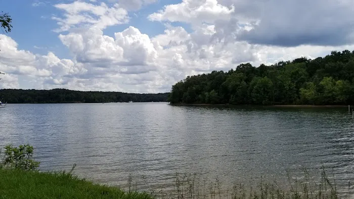 Smith Bay Self-Service Campground & Boat Ramp Picture 4