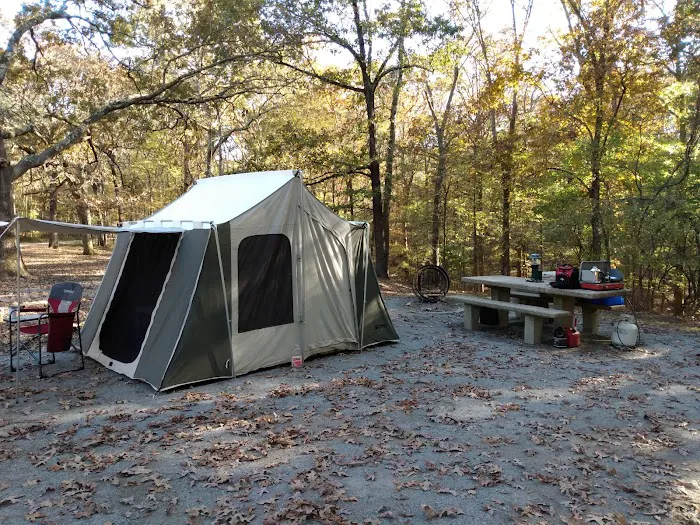 Cravens Bay Self-Service Campground & Boat Ramp Picture 7