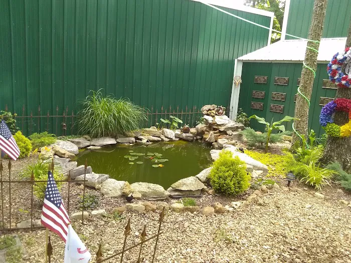 Whispering Oaks Retreat and Campground Picture 6