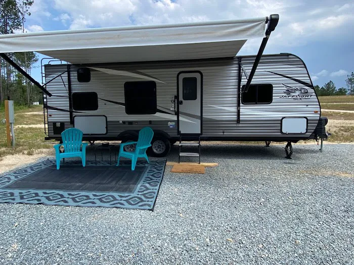 Golden Goose Lodge and RV LLC Picture 2