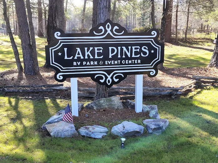 Lake Pines RV Park & Campground Picture 2