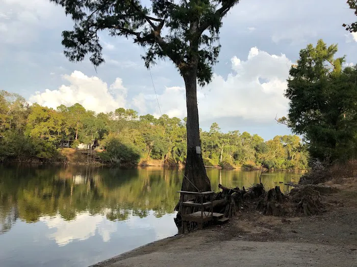 Rocky Bend Flint River Retreat Picture 3