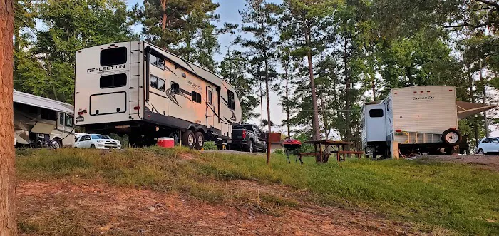 Maxwell-Gunter AFB Lake Martin Recreation Area Picture 4