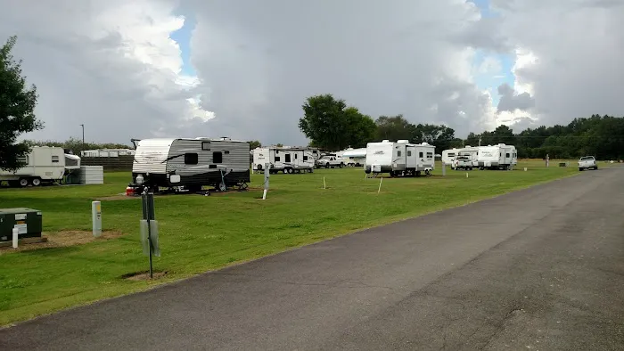 Eagle's Landing RV Resort Picture 2
