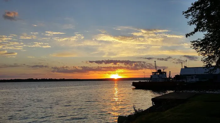 Soo Locks Campground Picture 10