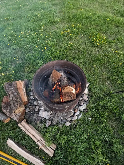 Trailhead Bar, Restaurant, and Campground Picture 5