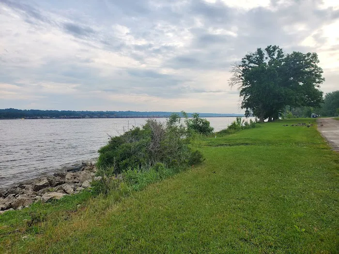 Illiniwek Forest Preserve Campground Picture 2