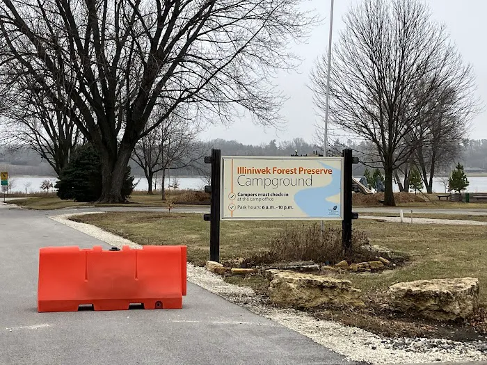 Illiniwek Forest Preserve Campground Picture 4