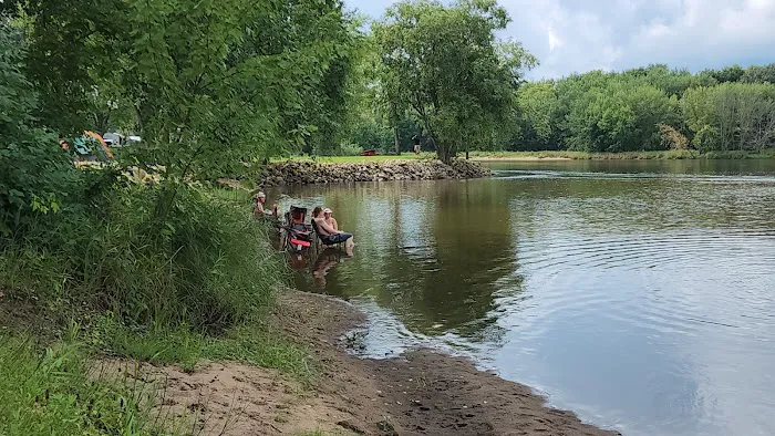 Trader's Island Campground Picture 8