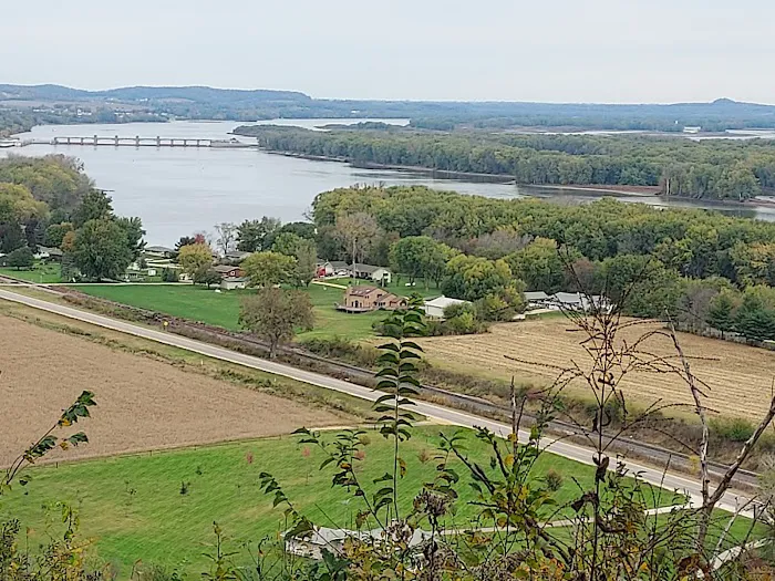 Bellevue State Park Dyas Unit Campground Picture 3