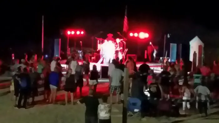 Crystal Lake Campground and RV Park Picture 9