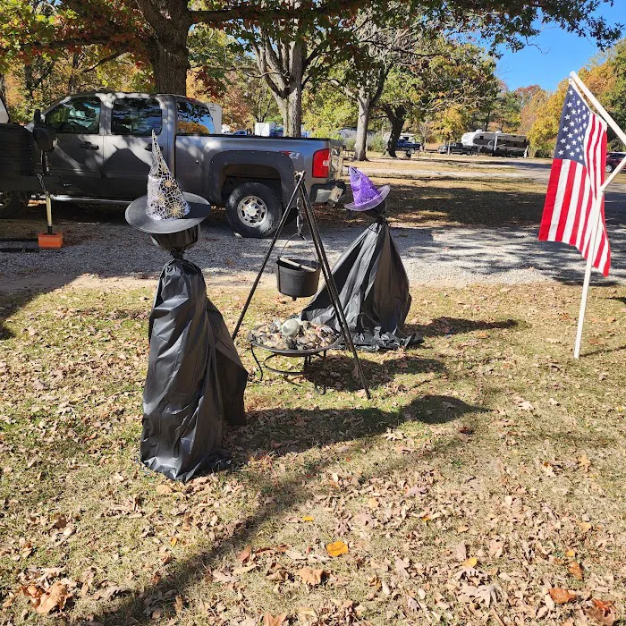 Argyle Lake State Park Campground Picture 9