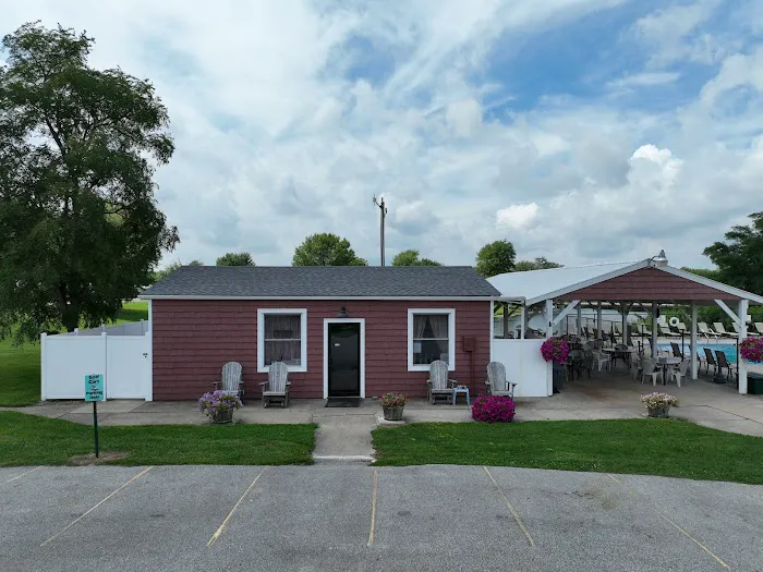 Shady Lakes RV Resort Picture 7