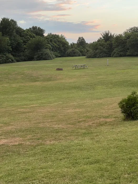 Arrowhead Lake Camp Ground & Recreational Center Picture 5