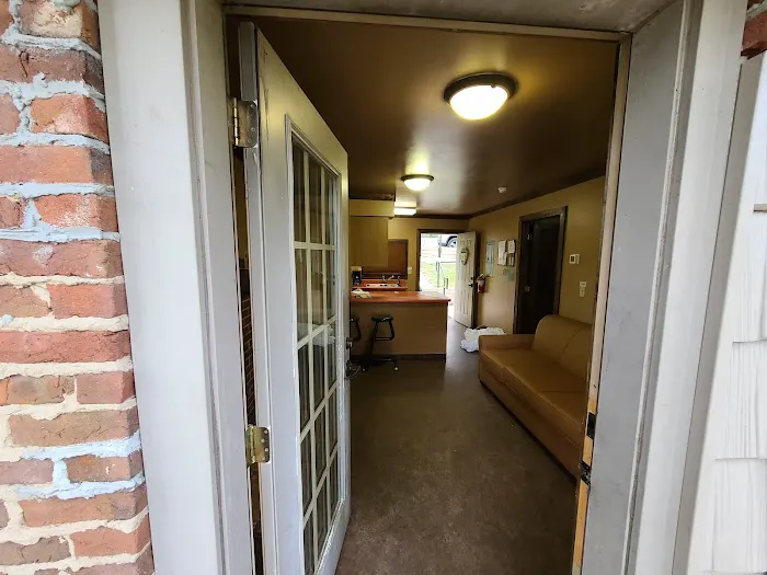 Standard Cabins Picture 4