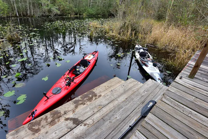 Minnies Lake Canoe Shelter Picture 3