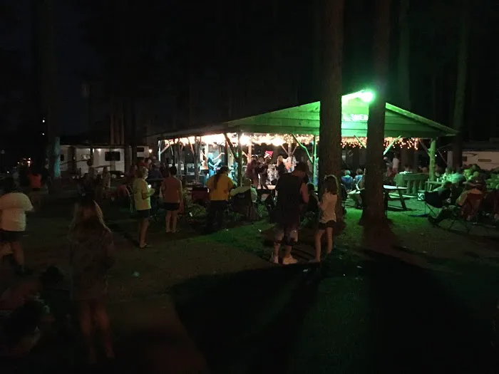 Riverview Campground Picture 8