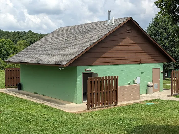 Hulaco Youth and Family Camp Picture 5