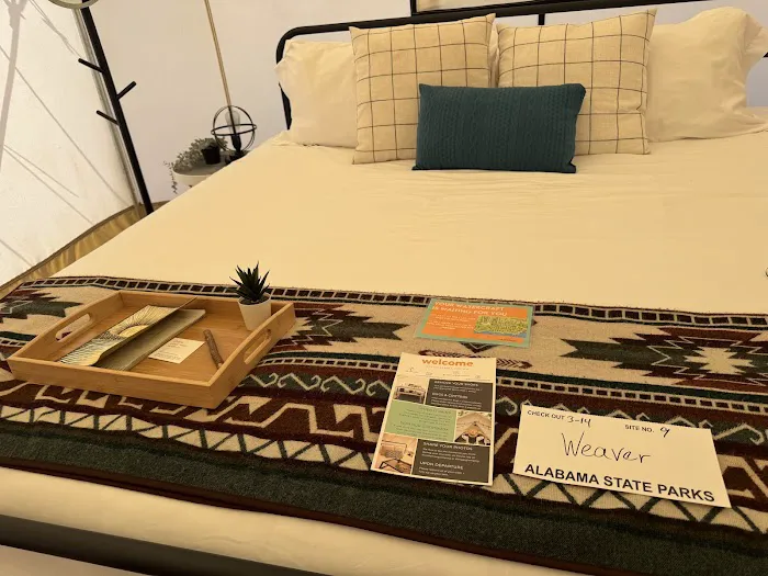 Timberline Glamping at Huntsville Picture 10