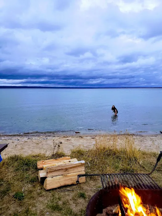 RiverView Park and Campground Picture 3