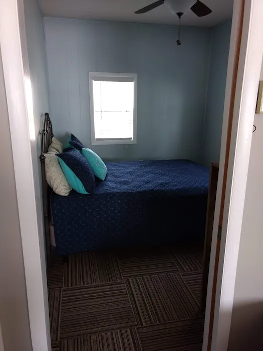 Lilly's on the Lake Resort Picture 9