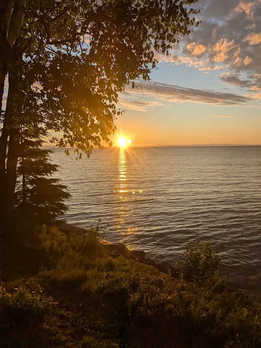 The Lake House Picture 1