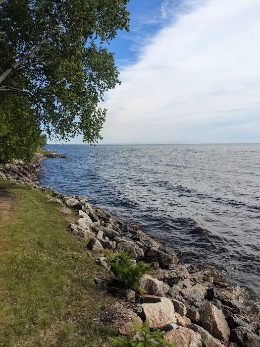 The Lake House Picture 3