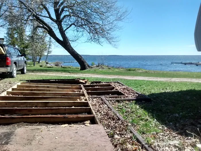 Michigan Vacation Village Picture 2