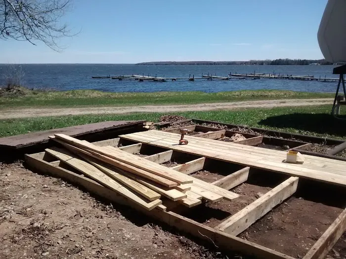 Michigan Vacation Village Picture 6