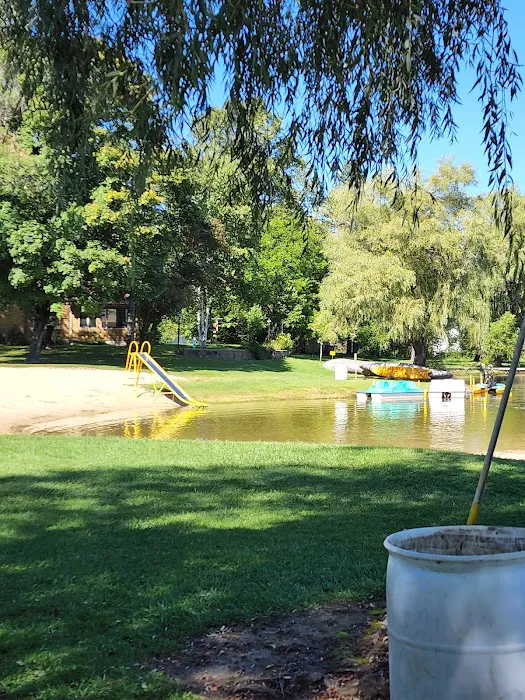 Lake Lenwood Beach & Campground Picture 2