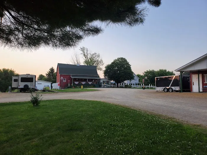 Rustic Barn Campground & RV Park Picture 4