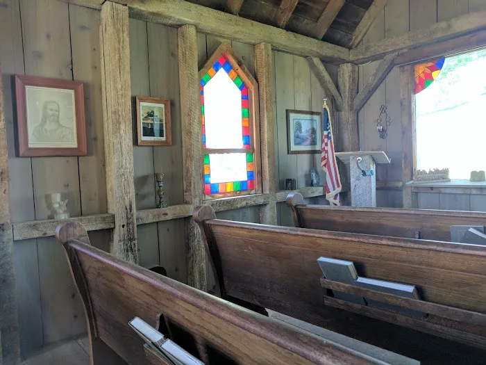 Rustic Barn Campground & RV Park Picture 9