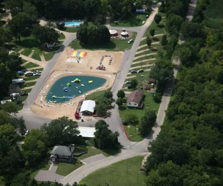 Merry Macs Campground