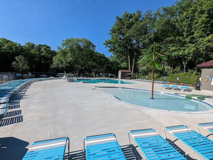 Merry Macs Campground Picture 4