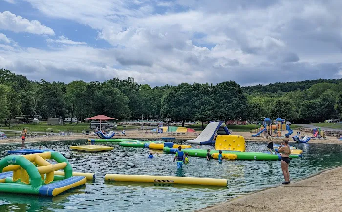 Merry Macs Campground Picture 2