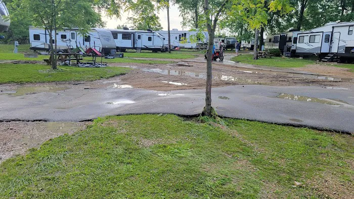 Hoot Owl Hollow Campground Picture 9