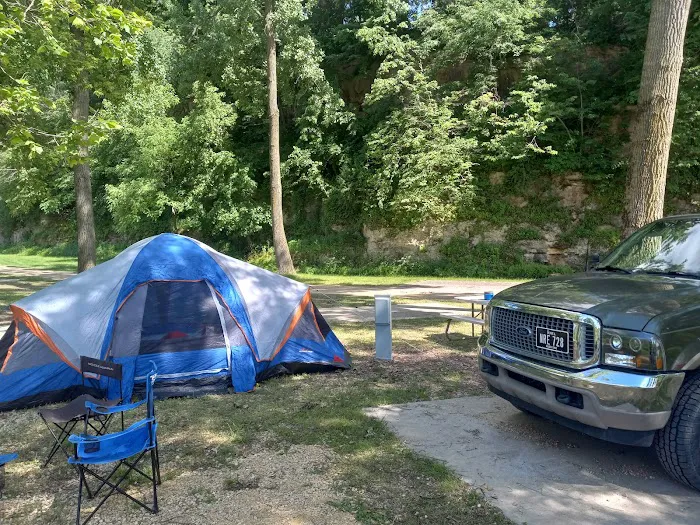 Lakehurst Riverside Campgrounds Picture 6