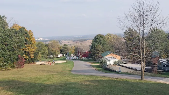 Sky High Camping Resort Picture 6