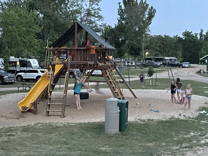 Indian Trails Campground Picture 3