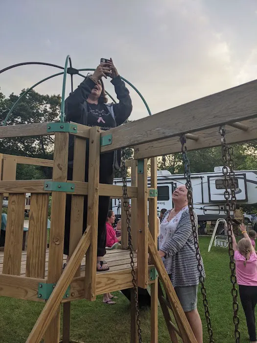 Glacier Valley Campground Picture 6