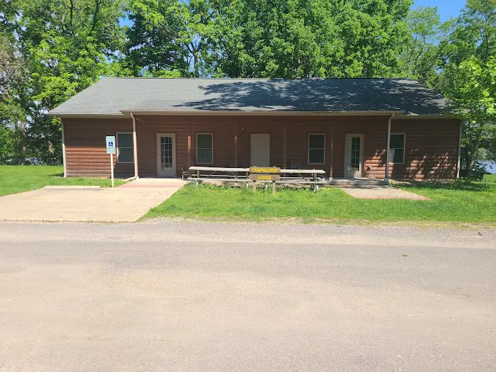 Campmaster Lodge Picture 2