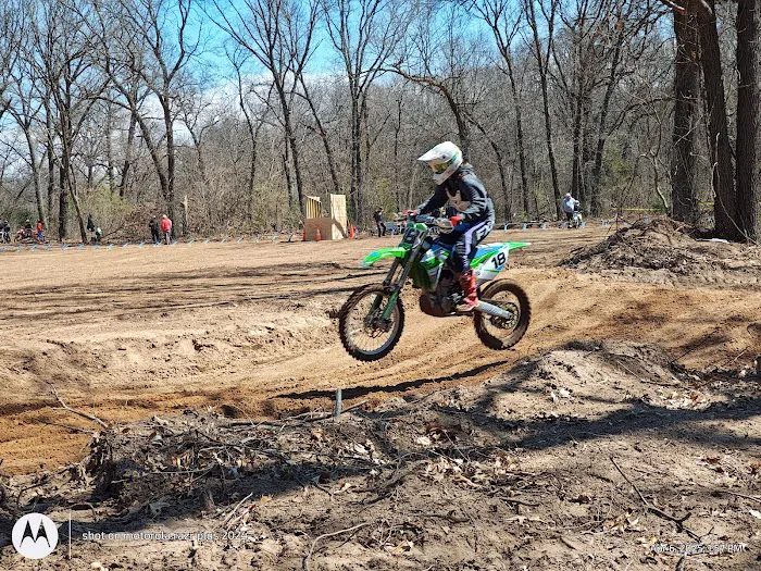 Sandy Oaks Picture 10