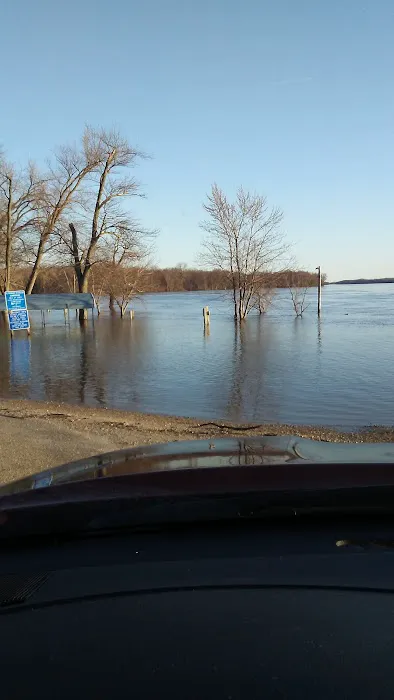 Keithsburg Riverside Campground Picture 10
