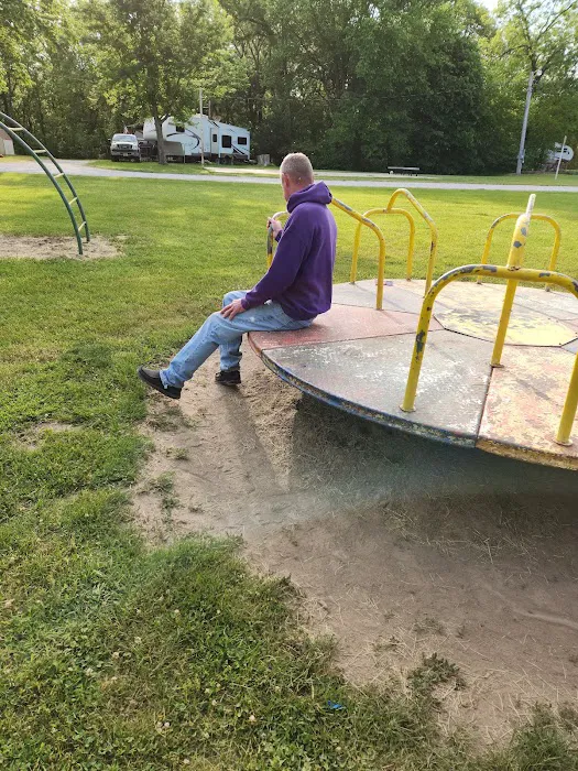 Hidden Lake Picture 5