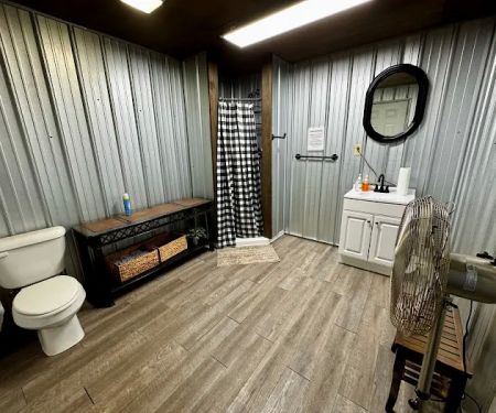 The Magnolia Campground and Store