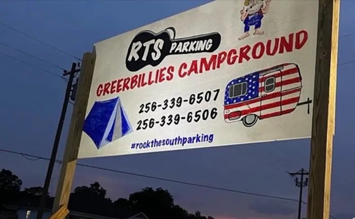 Greerbillies Campground Rock The South Campground and Parking Picture 10