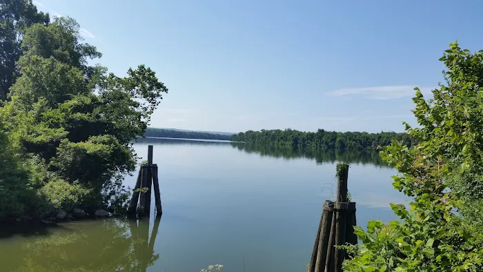 Easter Posey Recreation Area Picture 3