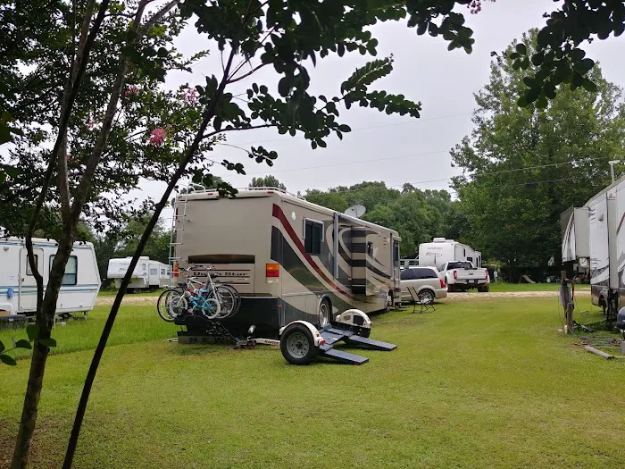 Autauga RV Camp Ground Picture 9