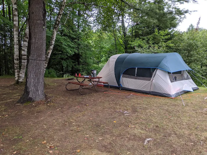 Big Cedar Campground Kayak & Canoe Livery Picture 2